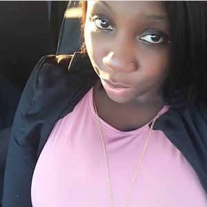 Meet your Posher, Devine